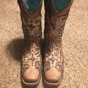 Corral cowgirl boots! Barely worn!